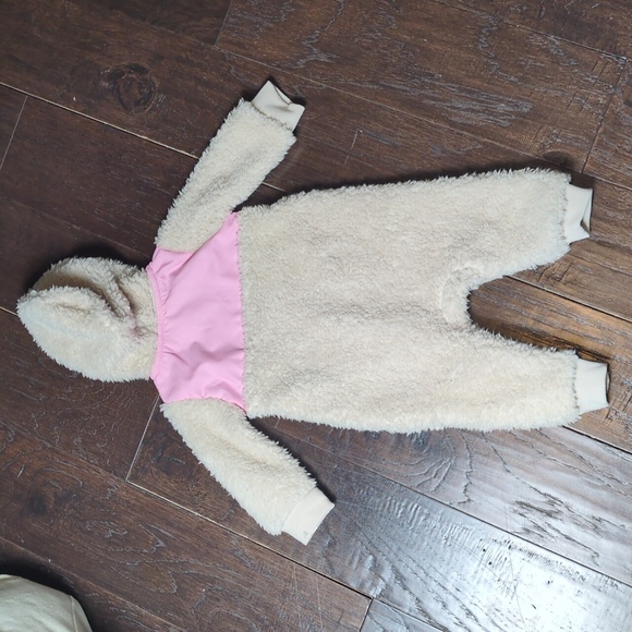 Nike Sherpa Full Zip Fleece Hooded Snow Suit, Pram, Coverall Size 6 months - Picture 7 of 8